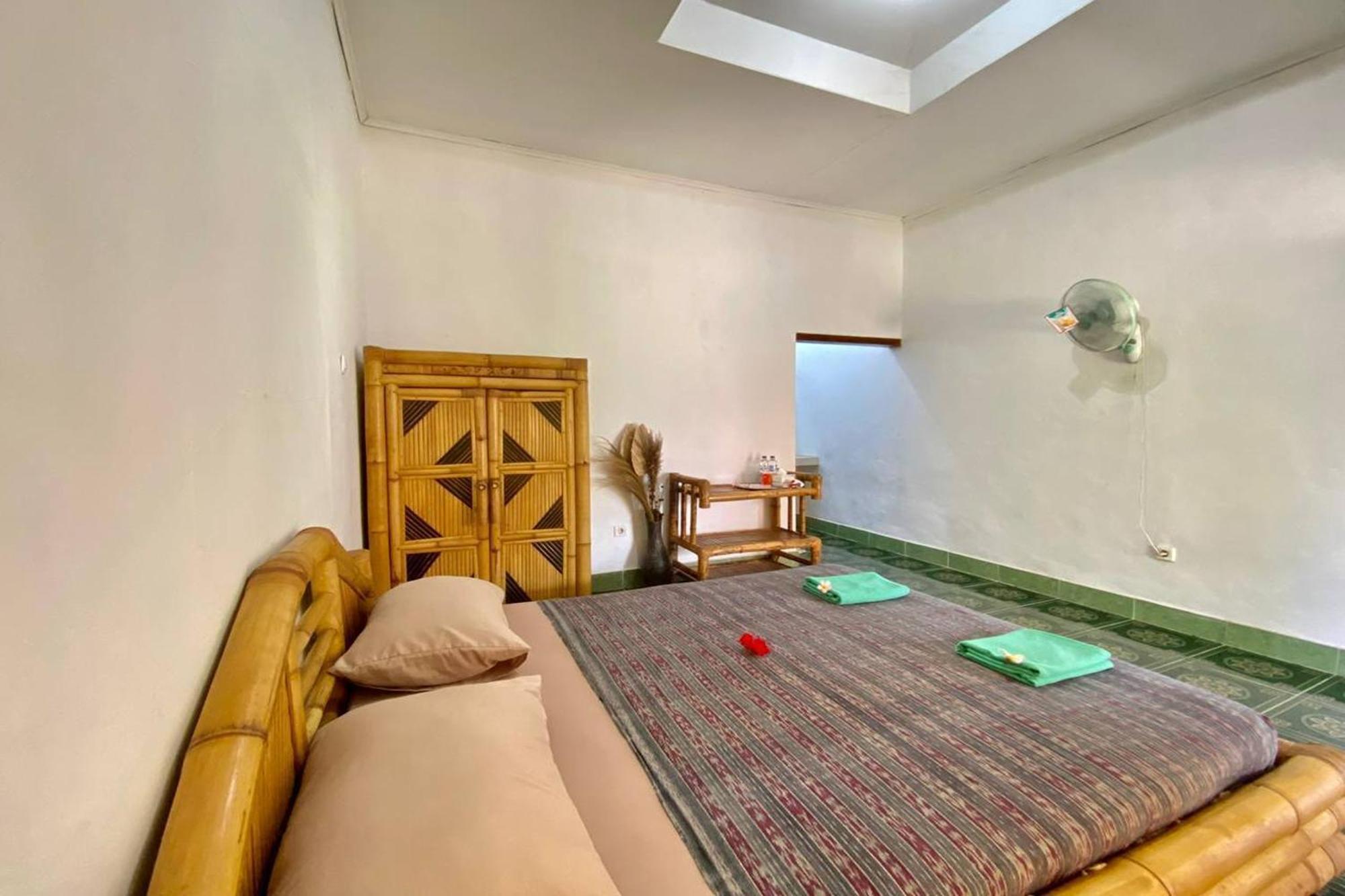 Duyung Rooms & Resto Gerupuk Bumbang Zewnętrze zdjęcie