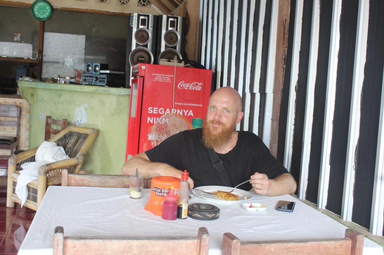 Duyung Rooms & Resto Gerupuk Bumbang Zewnętrze zdjęcie